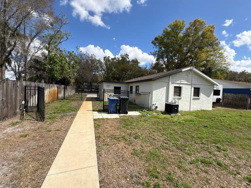 completed roofing project in Lutz FL