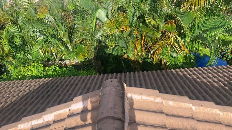 residential roof replacement by Hloska Roofing in Plantation