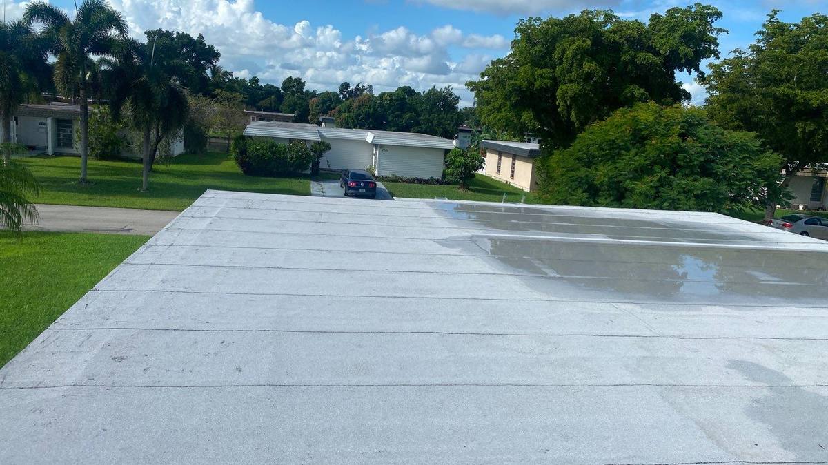 roof replacement in Tamarac, Florida