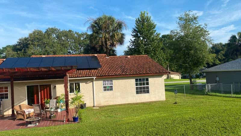 roofing project near Oak Track Loop in Ocala