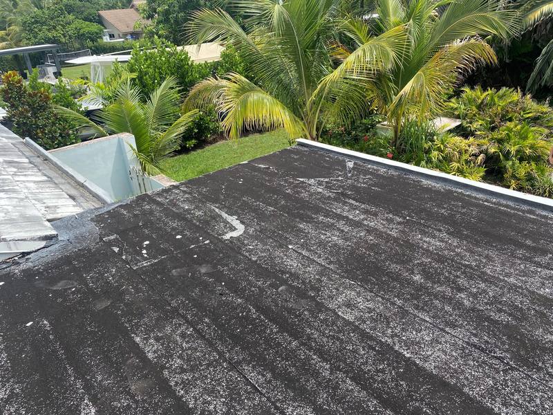 completed roofing project in Palmetto Bay FL