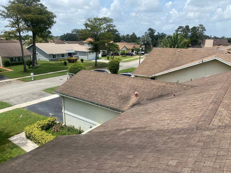 completed roofing project in Lauderhill FL