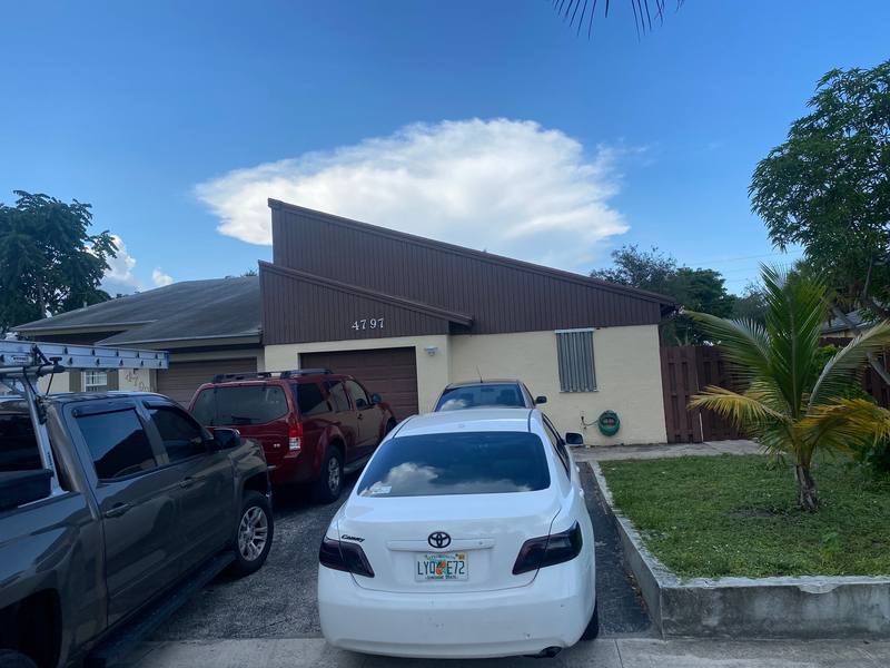 residential roof replacement by Hloska Roofing in Delray Beach