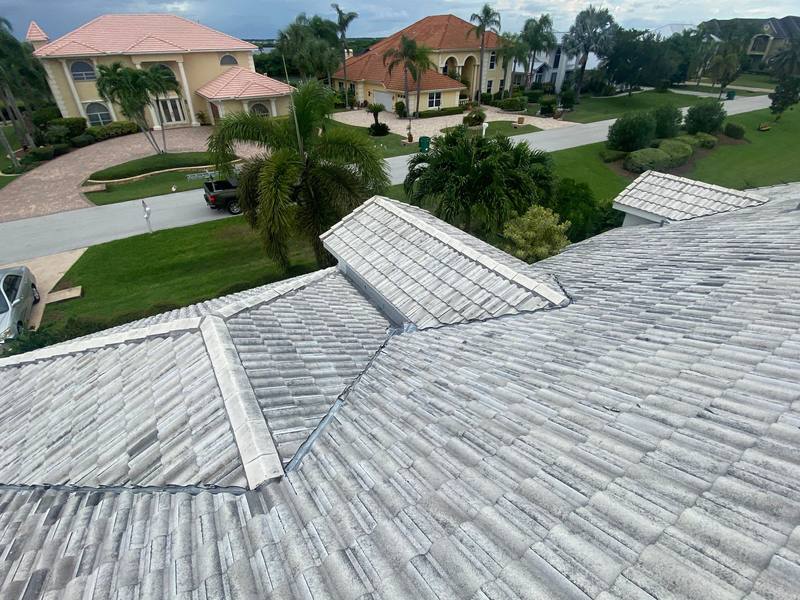 completed roofing project in Satellite Beach FL