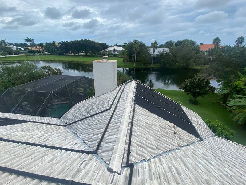 roofing project near Lanternback Island Dr in Satellite Beach