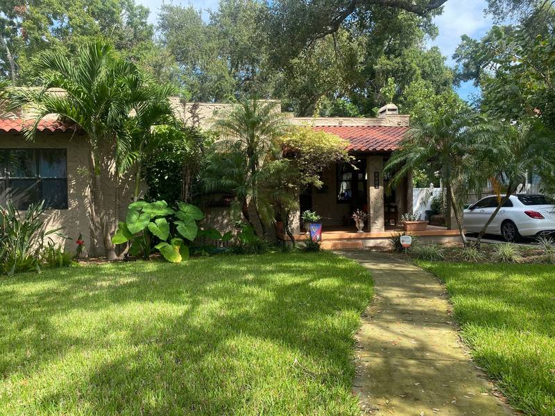 completed roofing project in Tampa FL