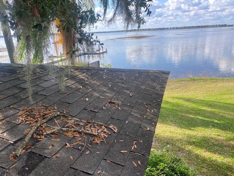 residential roof replacement by Hloska Roofing in Lake Alfred