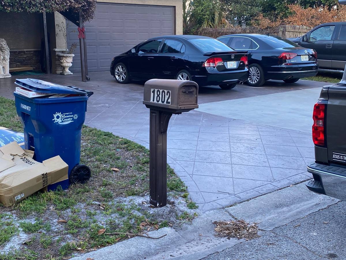 roof replacement in Bradenton, Florida