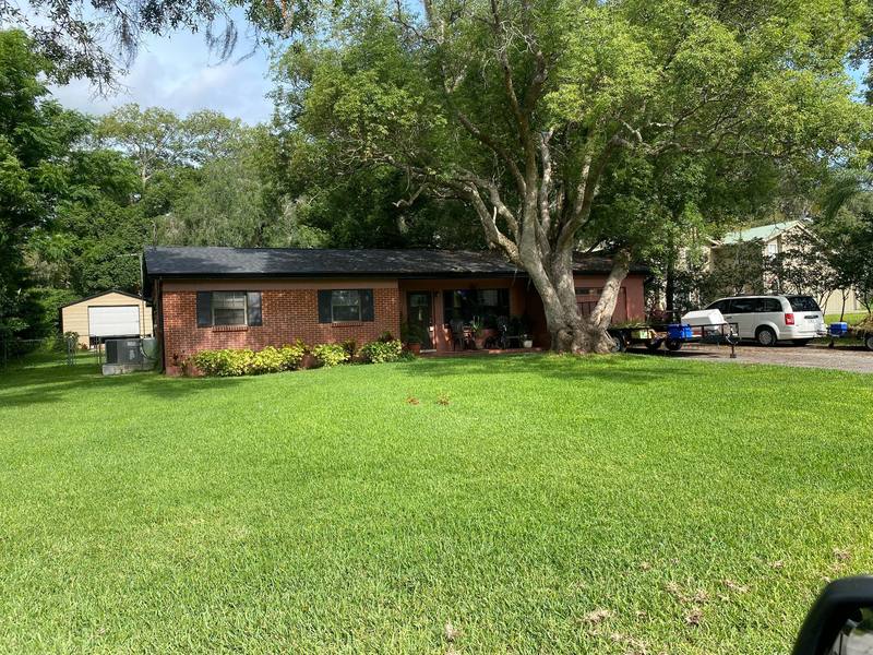 residential roof replacement by Hloska Roofing in Lutz