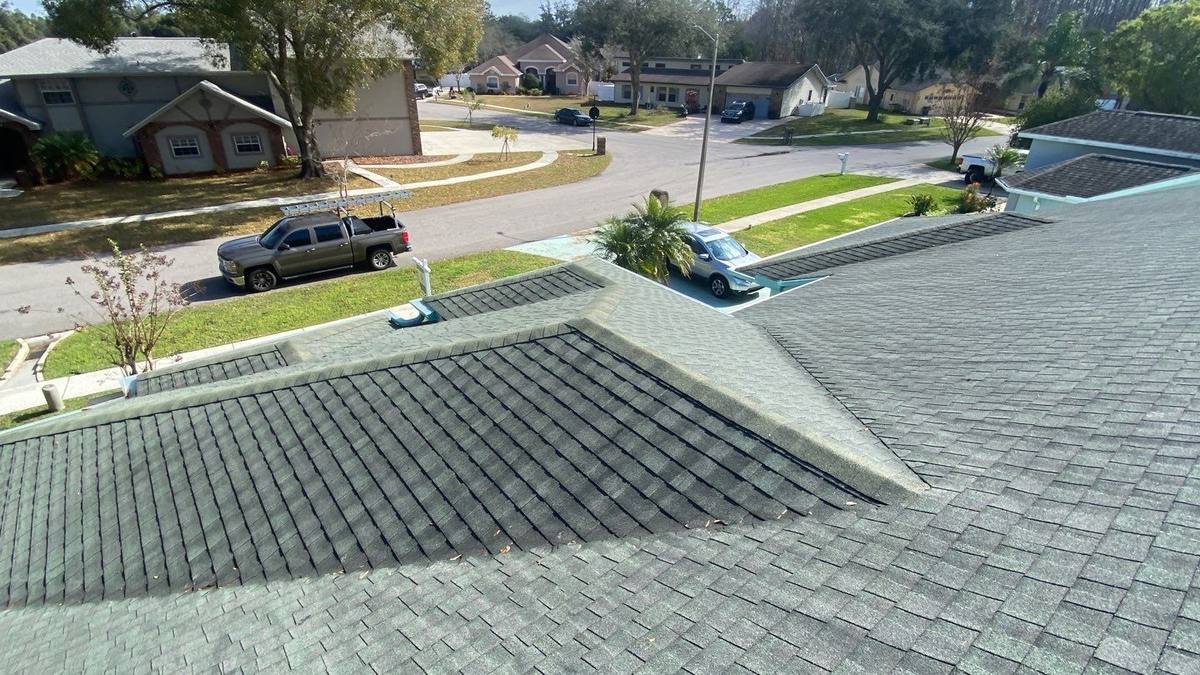 roof replacement in Tarpon Springs, Florida