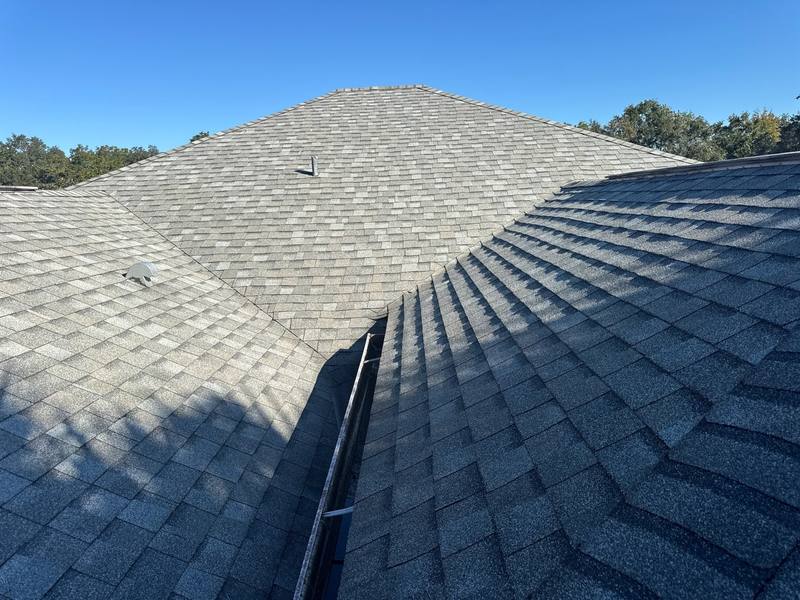 roofing project near Midsummer Ln in Spring Hill