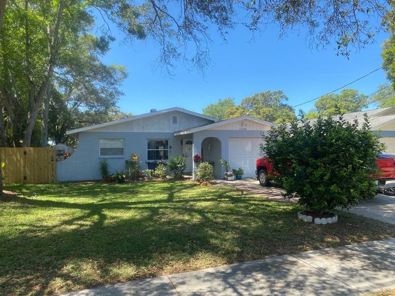 completed roofing project in Largo FL