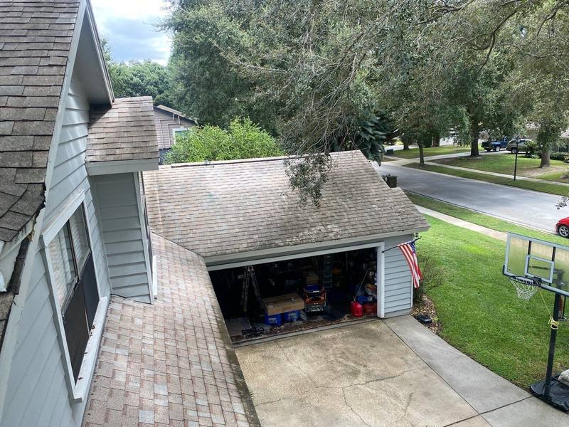 residential roof replacement by Hloska Roofing in Orlando