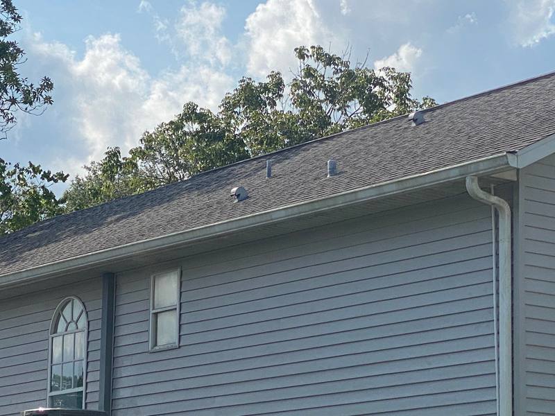 roofing project near Algonquin St in Spring Hill