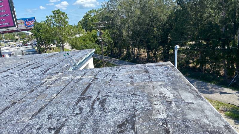 roofing project near Lincoln Dr N in St. Petersburg