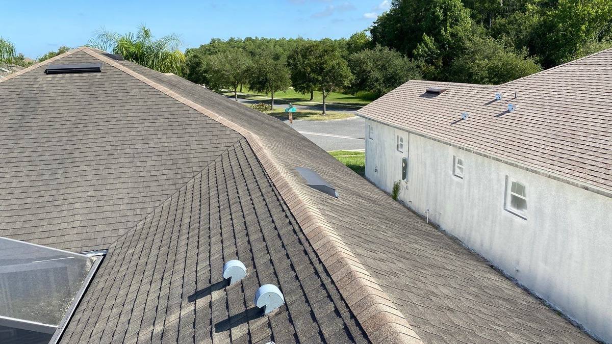 roof replacement in Kissimmee, Florida