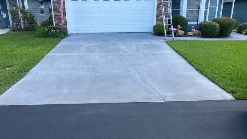 residential roof replacement by Hloska Roofing in Zephyrhills