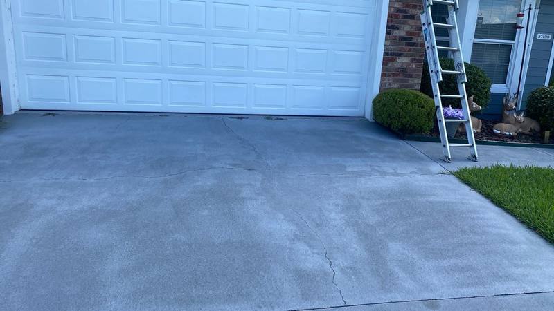 roofing project near Derbyshire Dr in Zephyrhills