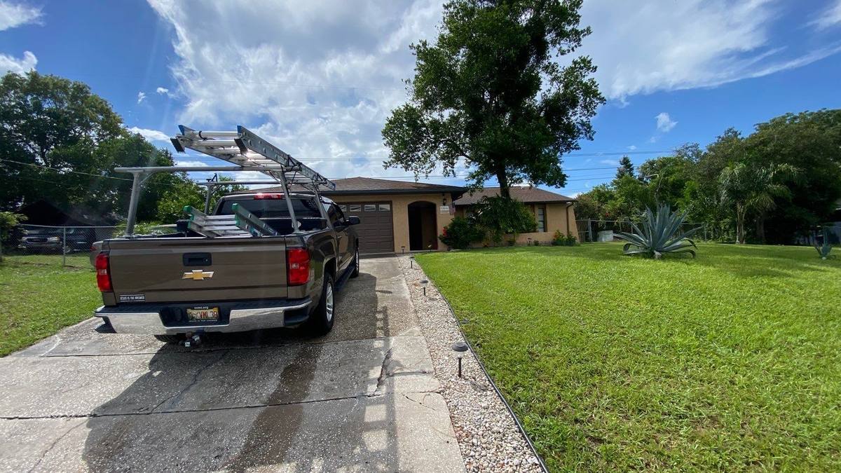 roof replacement in Spring Hill, Florida