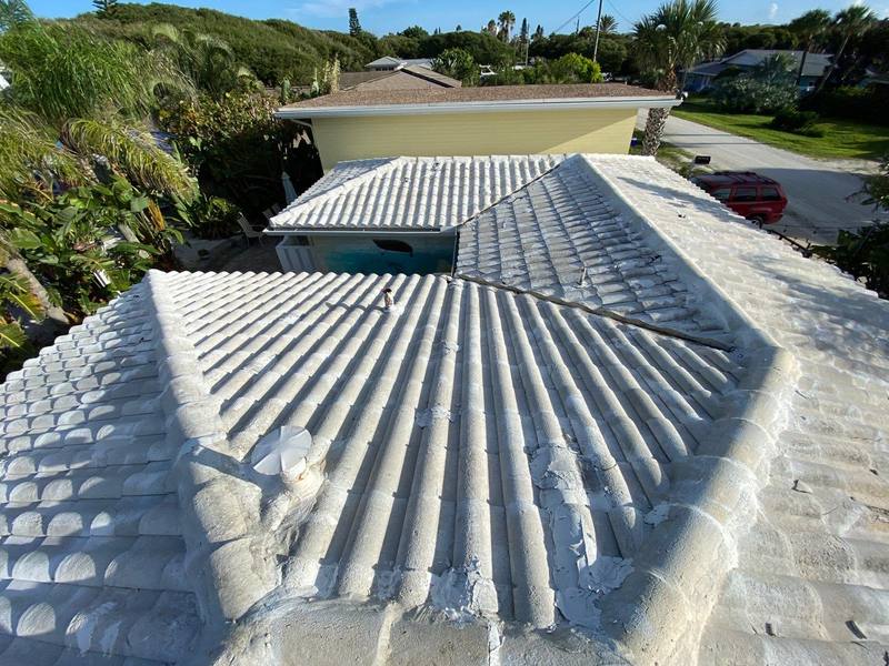 residential roof replacement by Hloska Roofing in New Smyrna Beach