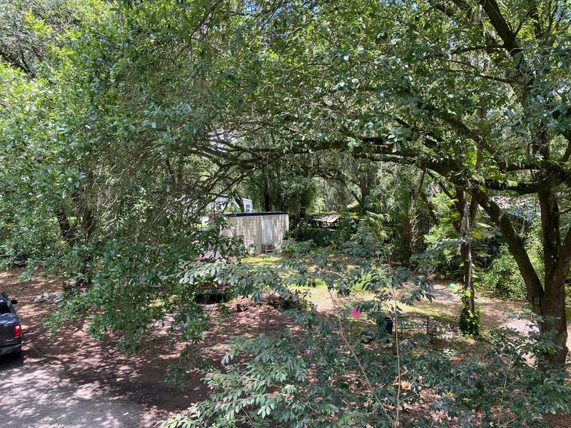 roofing project near E Sparkman Rd in Plant City