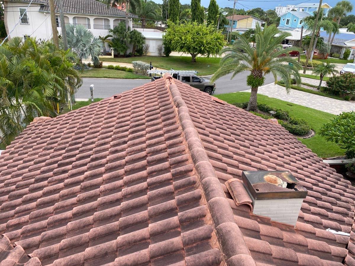 roof replacement in Largo, Florida