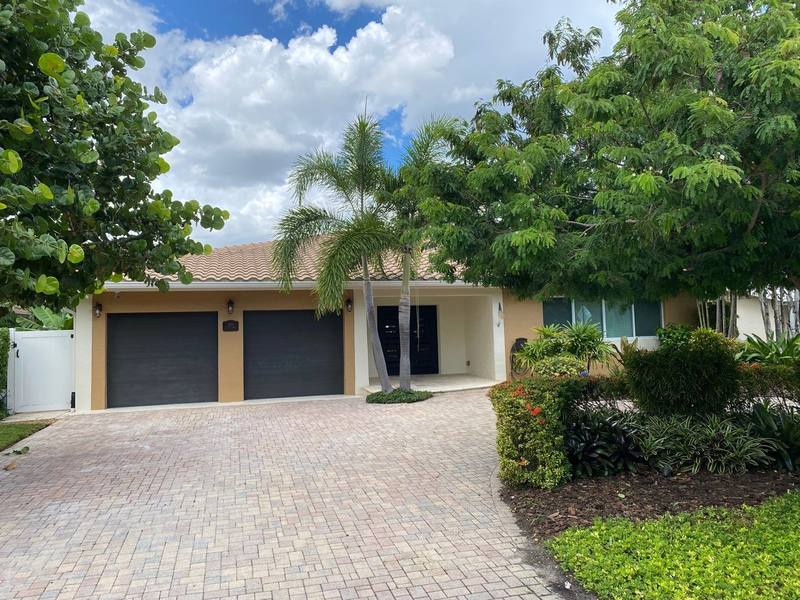 roof replacement in Pompano Beach, Florida