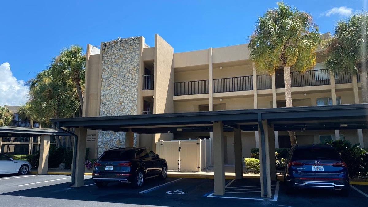 roof replacement in Longboat Key, Florida