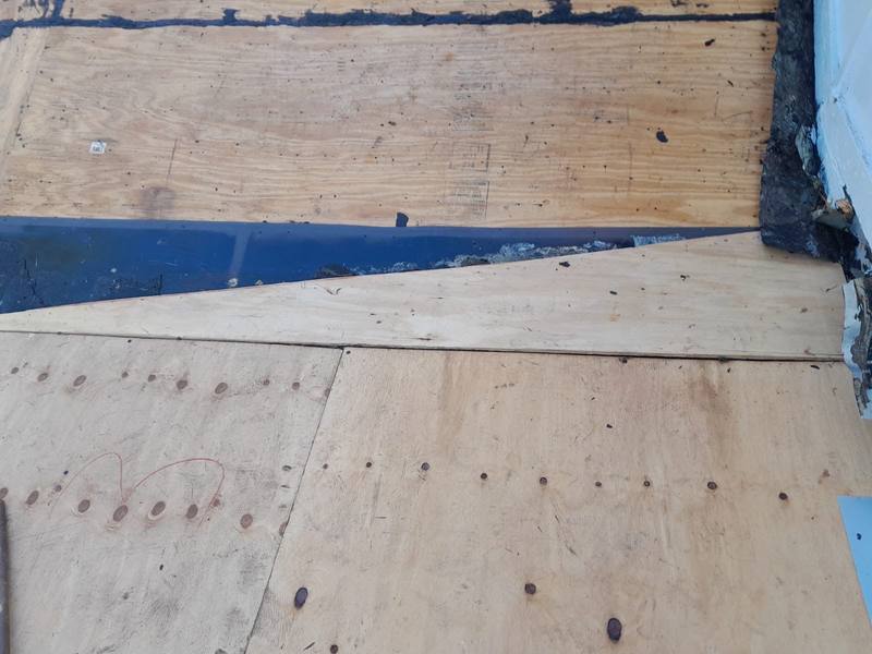 residential roof replacement by Hloska Roofing in Tampa