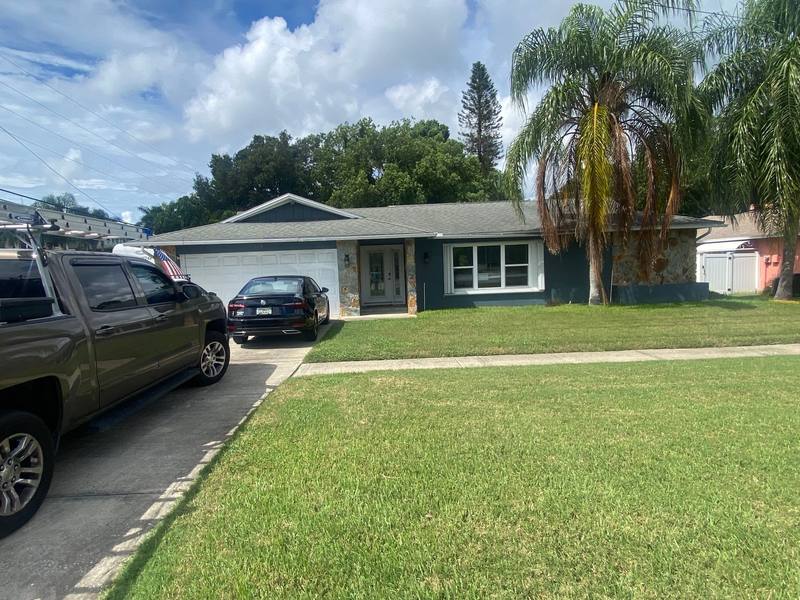 residential roof replacement by Hloska Roofing in Seminole