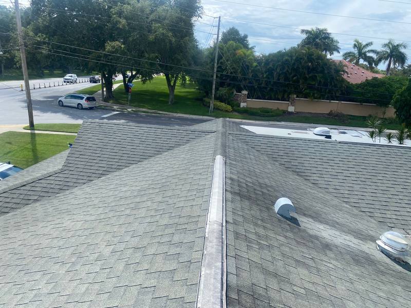 completed roofing project in Seminole FL