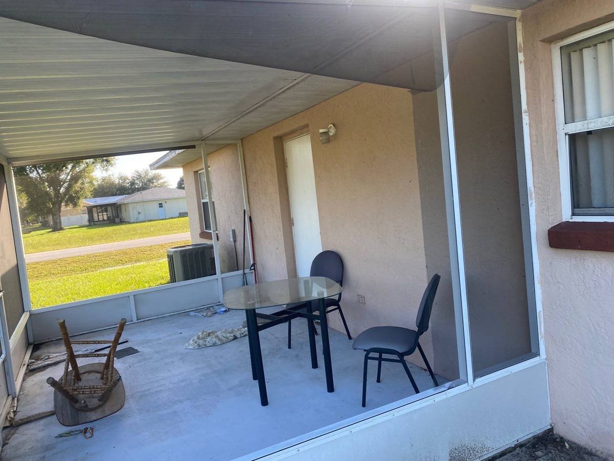 roof replacement in Sebring, Florida