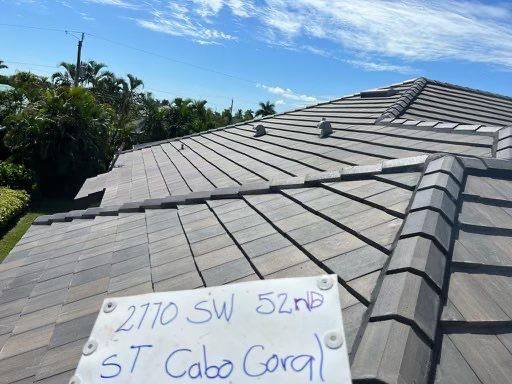 completed roofing project in Cape Coral FL