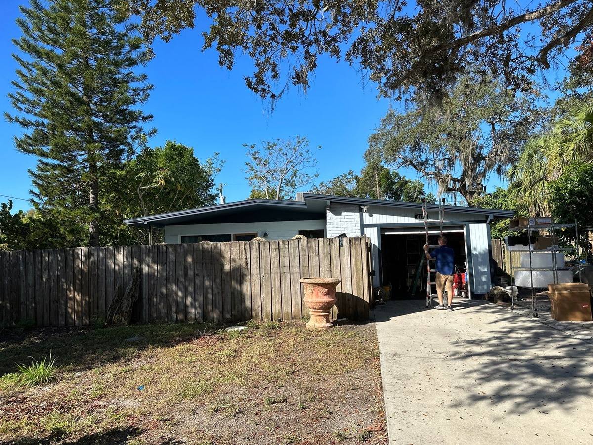 roof replacement in St. Petersburg, Florida