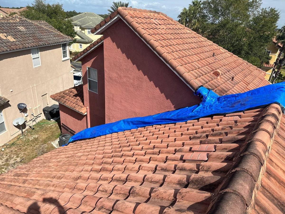 roof replacement in Davenport, Florida
