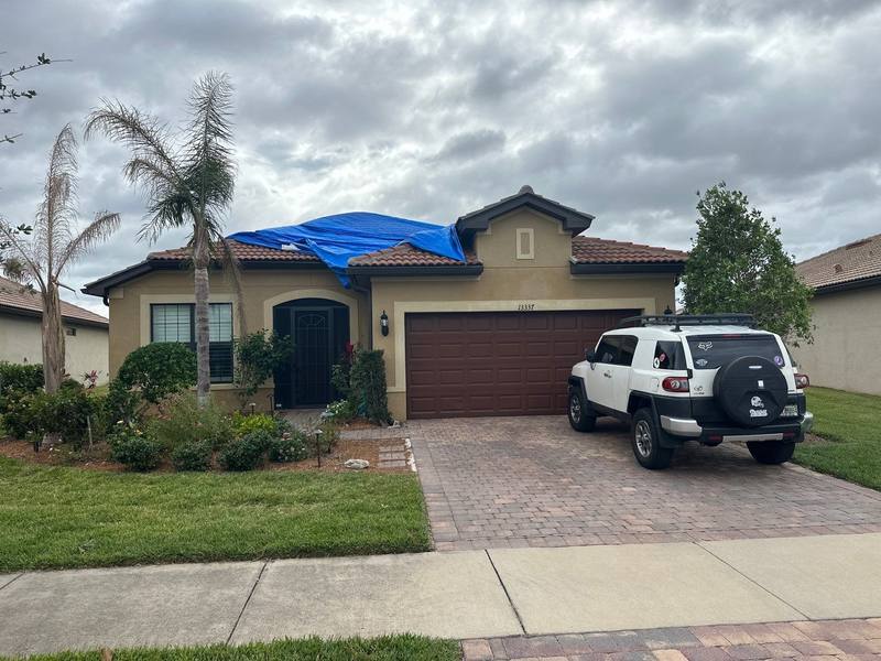 completed roofing project in Venice FL