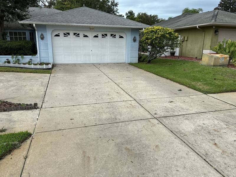 residential roof replacement by Hloska Roofing in New Port Richey