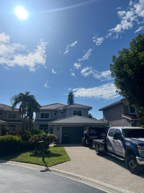 roofing project near Olde Cove Way in Naples