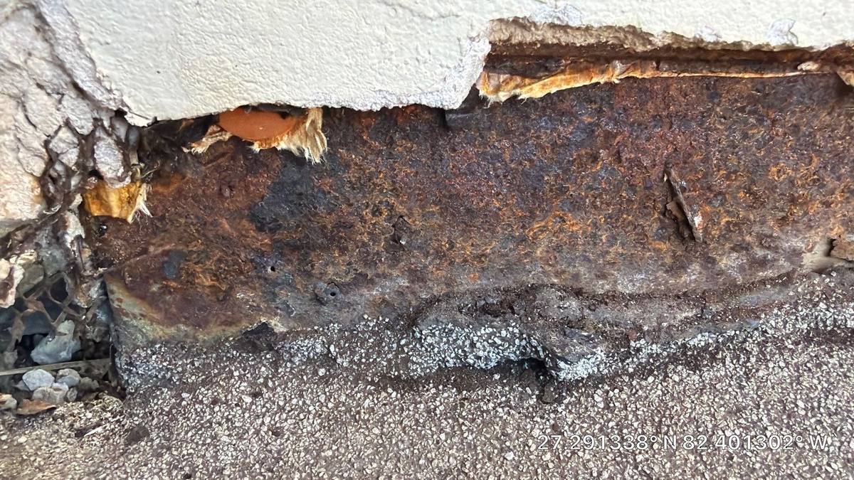 roof replacement in Sarasota, Florida