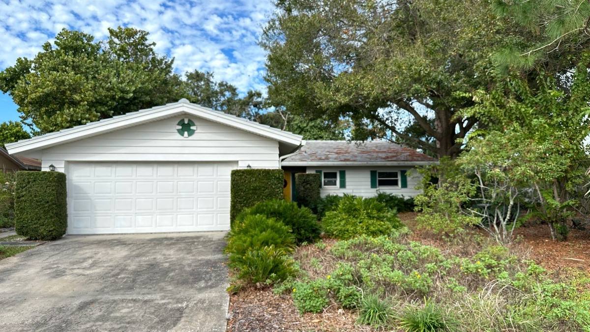 roof replacement in St. Petersburg, Florida