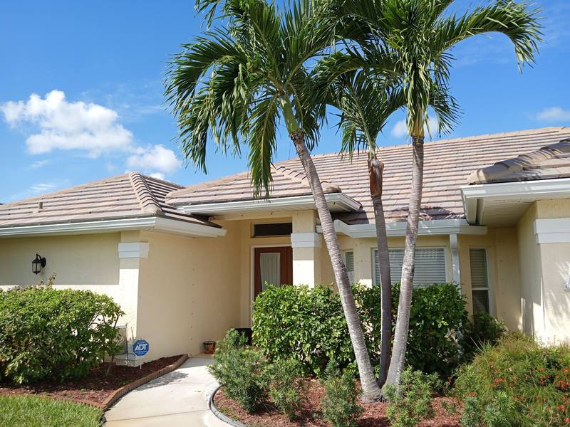 roofing project near Jacaranda Heights Dr in Venice