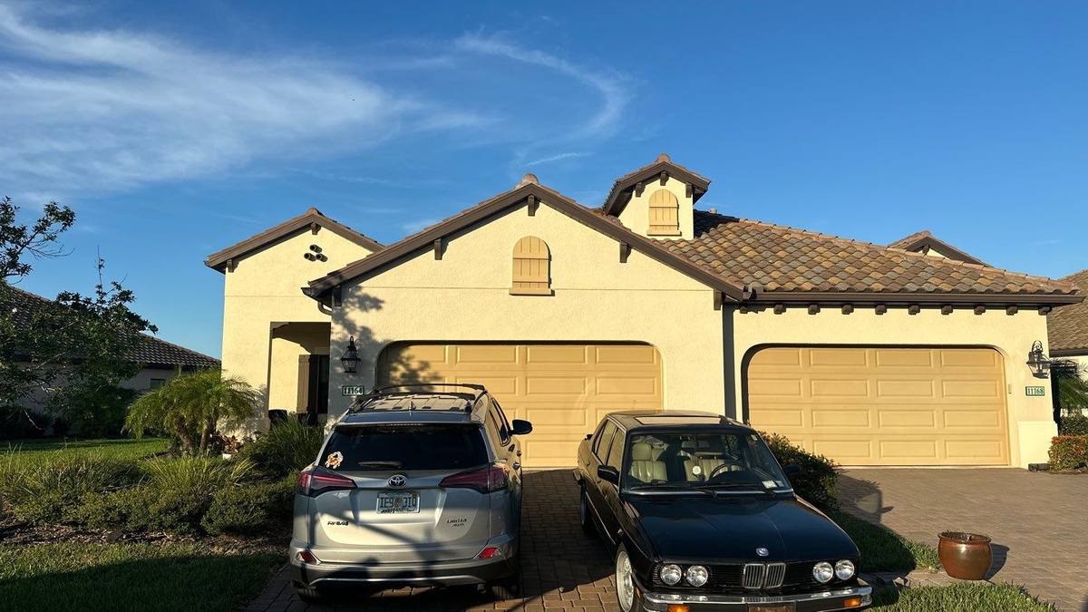 roof replacement in Englewood, Florida