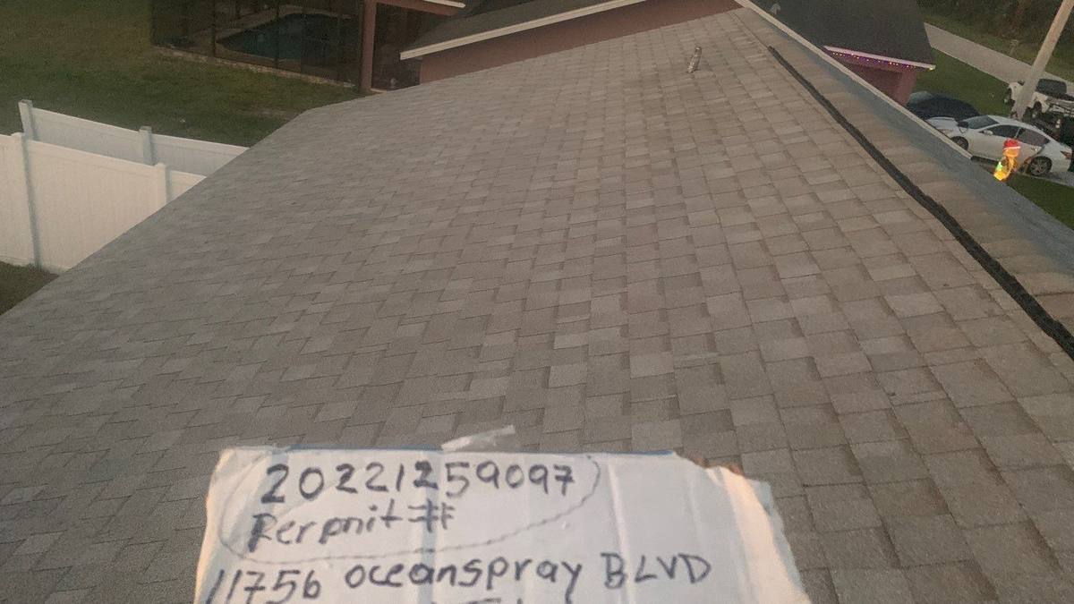 roof replacement in Englewood, Florida