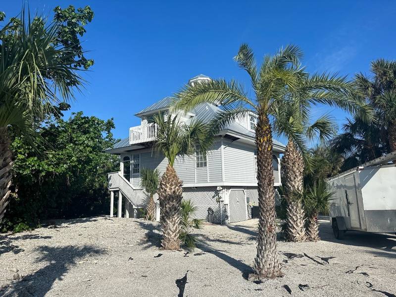 roofing project near Kettle Harbor Dr in Placida