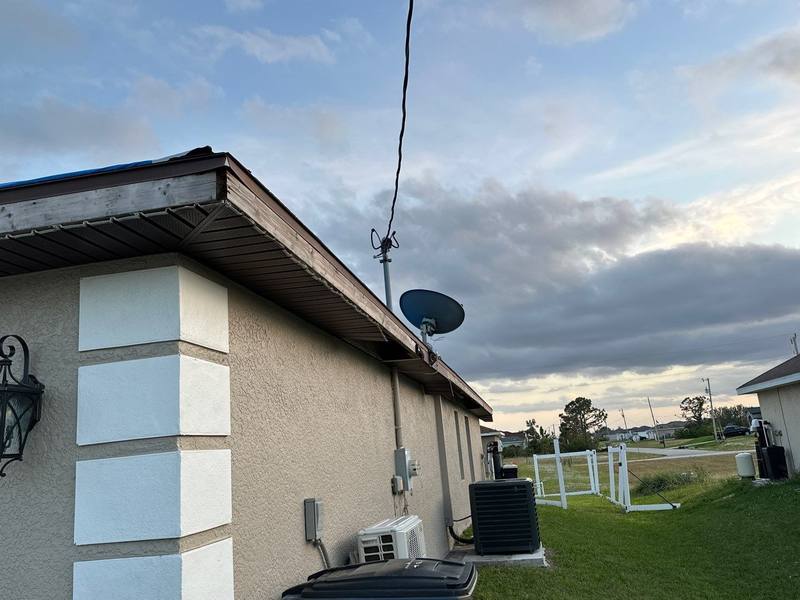 roof replacement in Cape Coral, Florida
