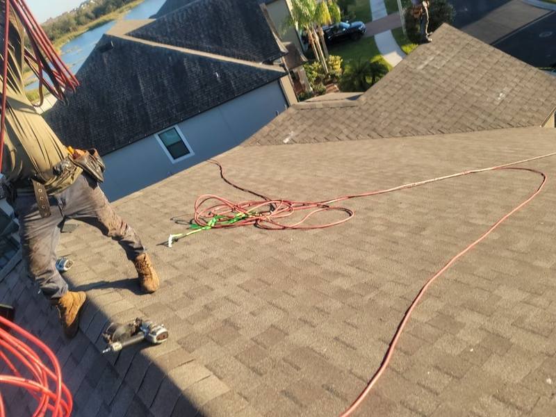 roofing project near Sunset Shore Cir in Riverview