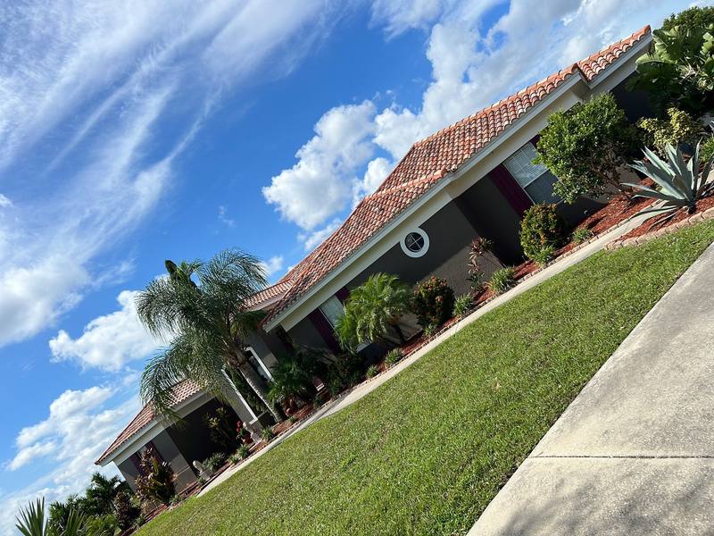 completed roofing project in Wimauma FL