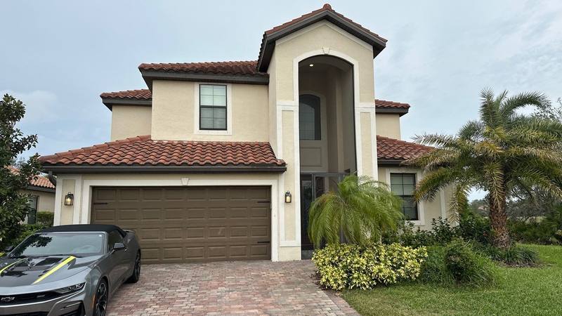 completed roofing project in Venice FL