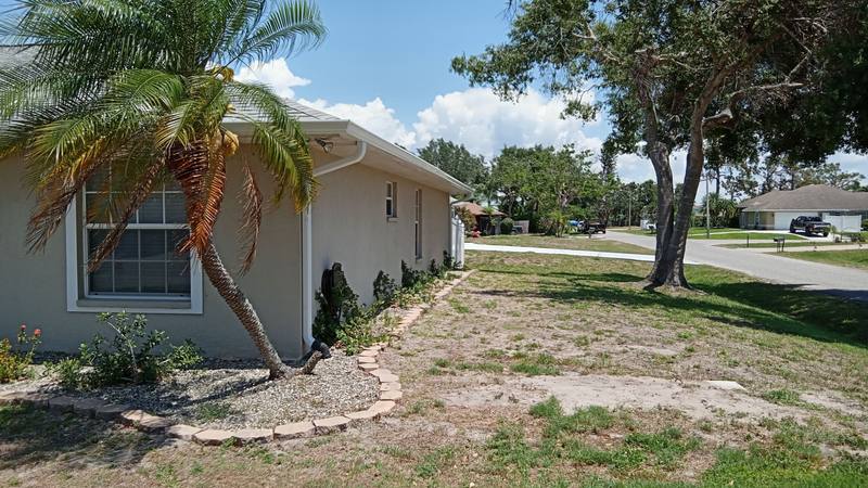 roofing project near Fiesta Dr in Venice