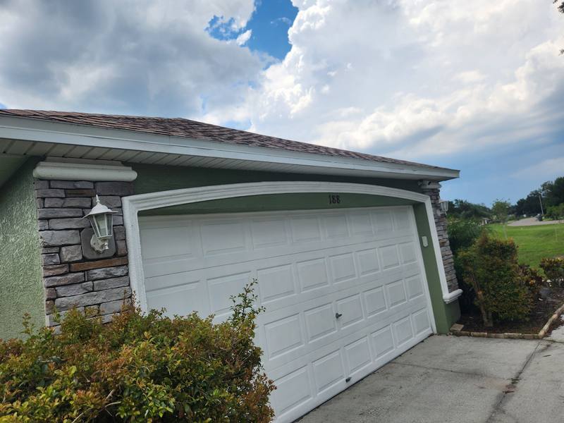 roofing project near Lake Thomas Dr in Jan Phyl Village